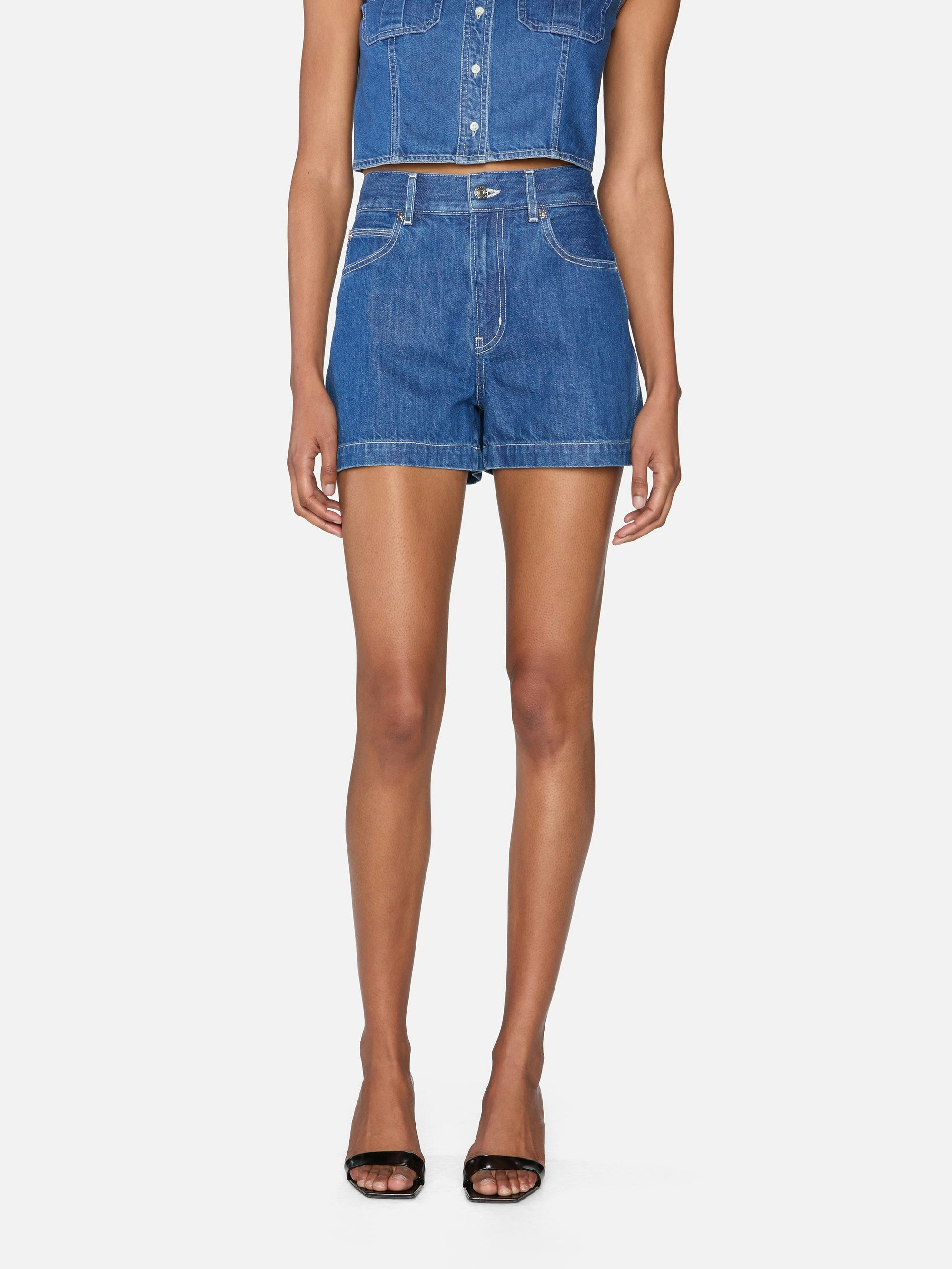 Frame The Charm Short 4009475