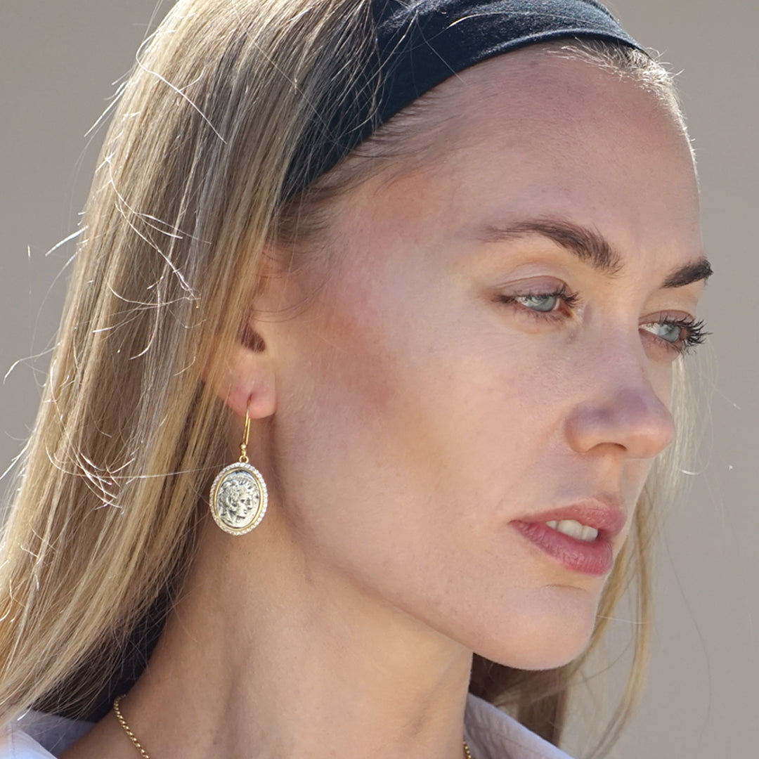Tat2 Moneta Coin Earrings E299