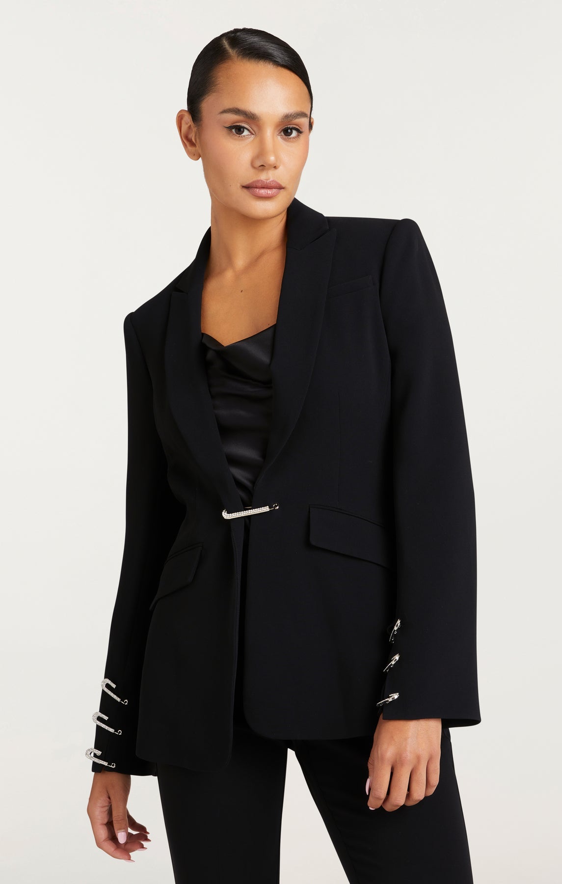 Cinq a Sept Rhinestone Pin Blazer ZJ7511319Z in Black