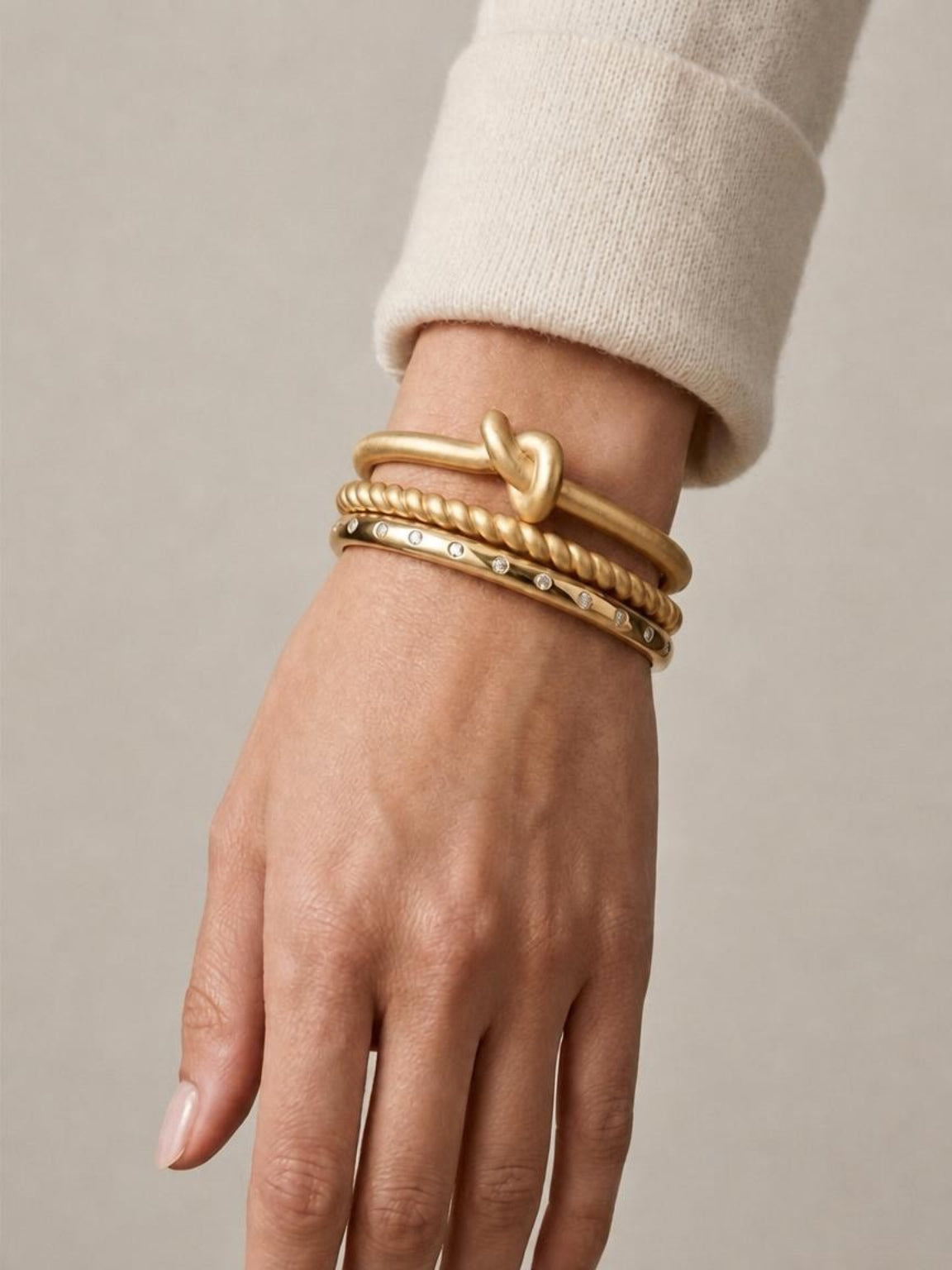 TAT2 B407 Viera Signature Row Bangle in Gold