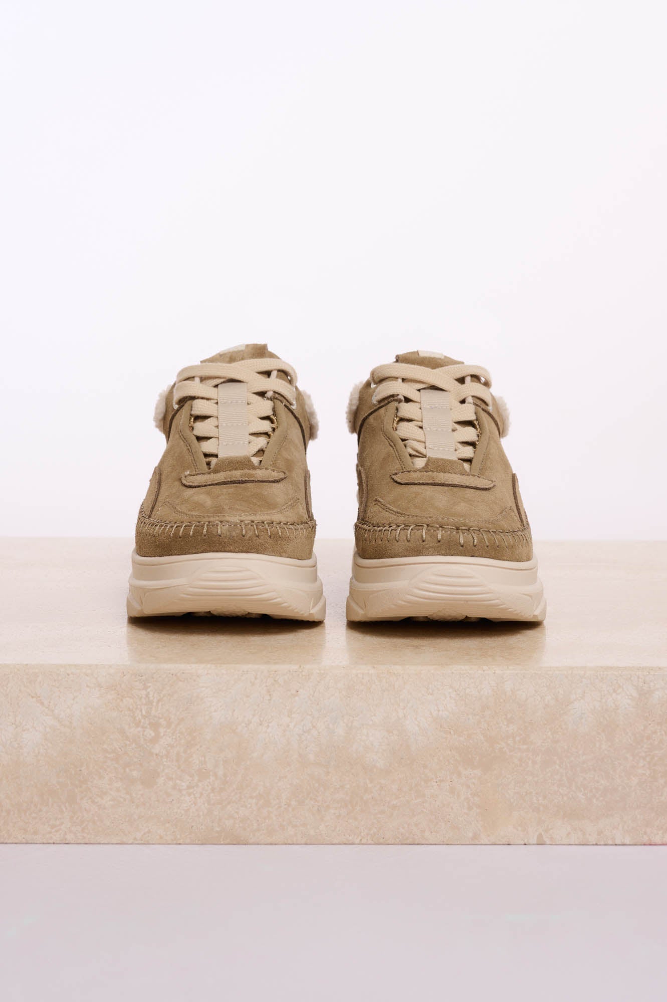 Rino & Pelle Willa Trainers in Olive