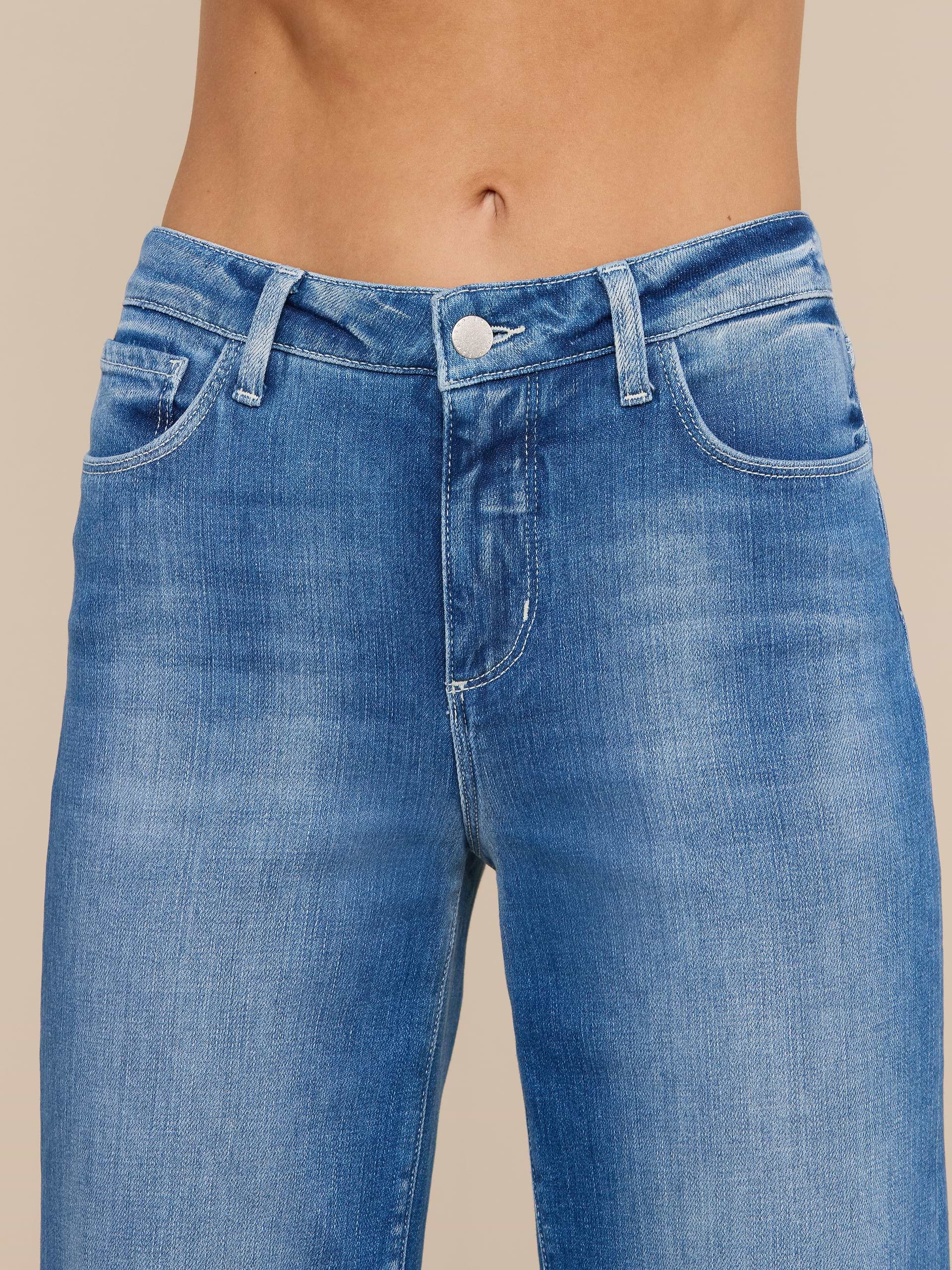 L'Agence Scottie Wide Leg Jean in Sullivan