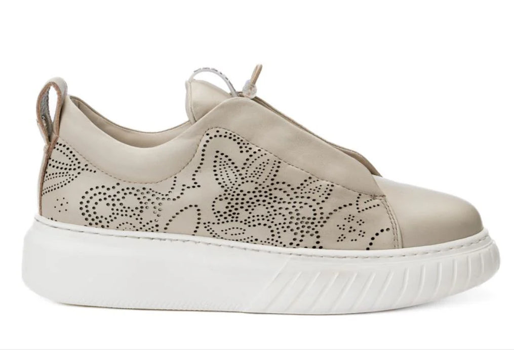 Andia Fora Trainer Libi Pizzo Laser Cut Beige