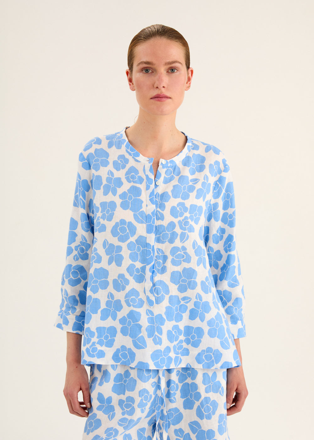 Rosso 35 Blouse N185T in White/Light Blue